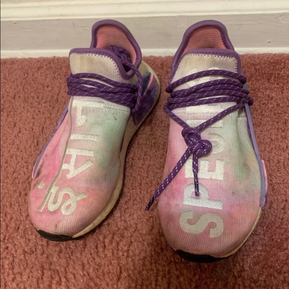 Human races holi festival